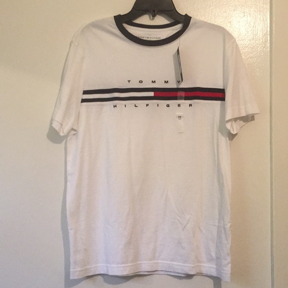 Tommy Hilfiger Men’s Logo-Print White T-Shirt - Picture 4 of 7